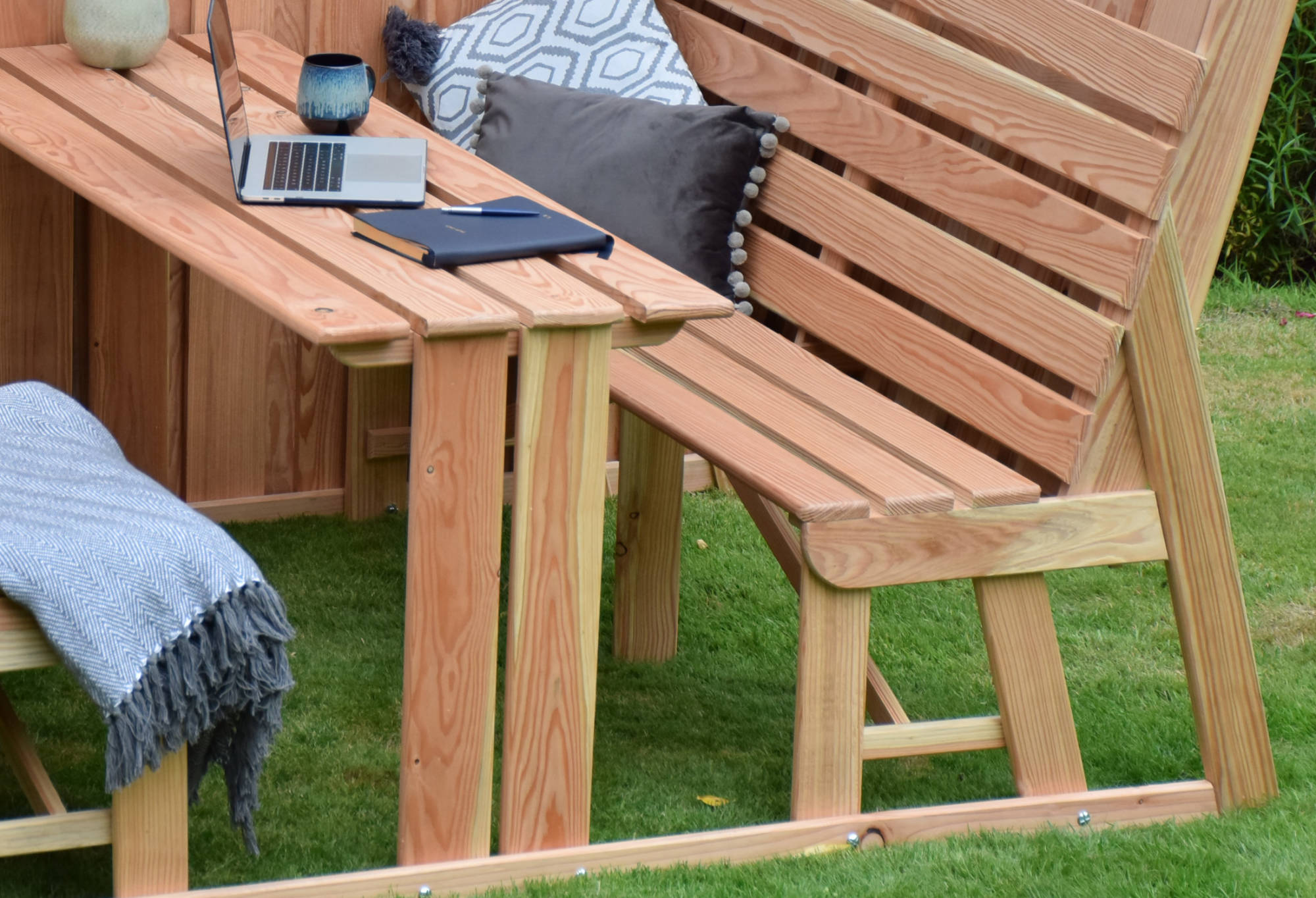 Social Pod Construction Detail